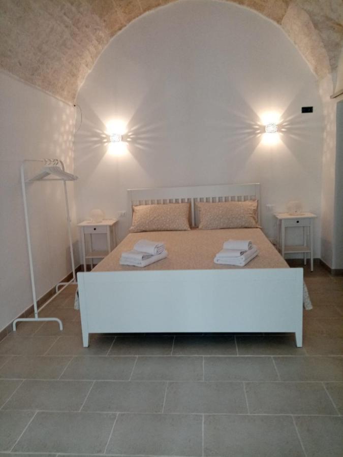 Studio Flat In White City Ostuni Exterior photo