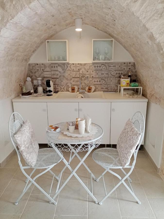 Studio Flat In White City Ostuni Exterior photo